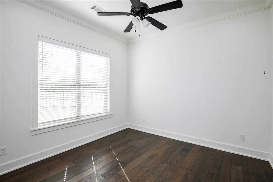 Rogers, Arkansas 72758, United States, 4 Bedrooms Bedrooms, ,5 BathroomsBathrooms,Residential,Active,220496