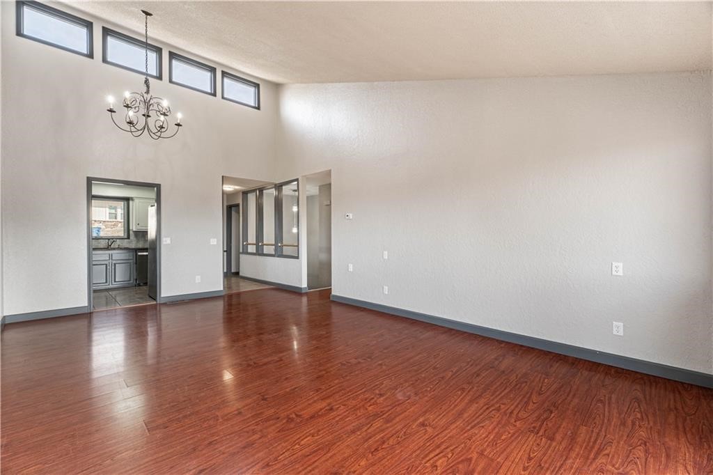 Brompton Courts Bvv - Residential Lease