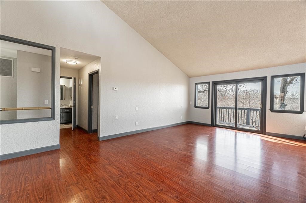 Brompton Courts Bvv - Residential Lease