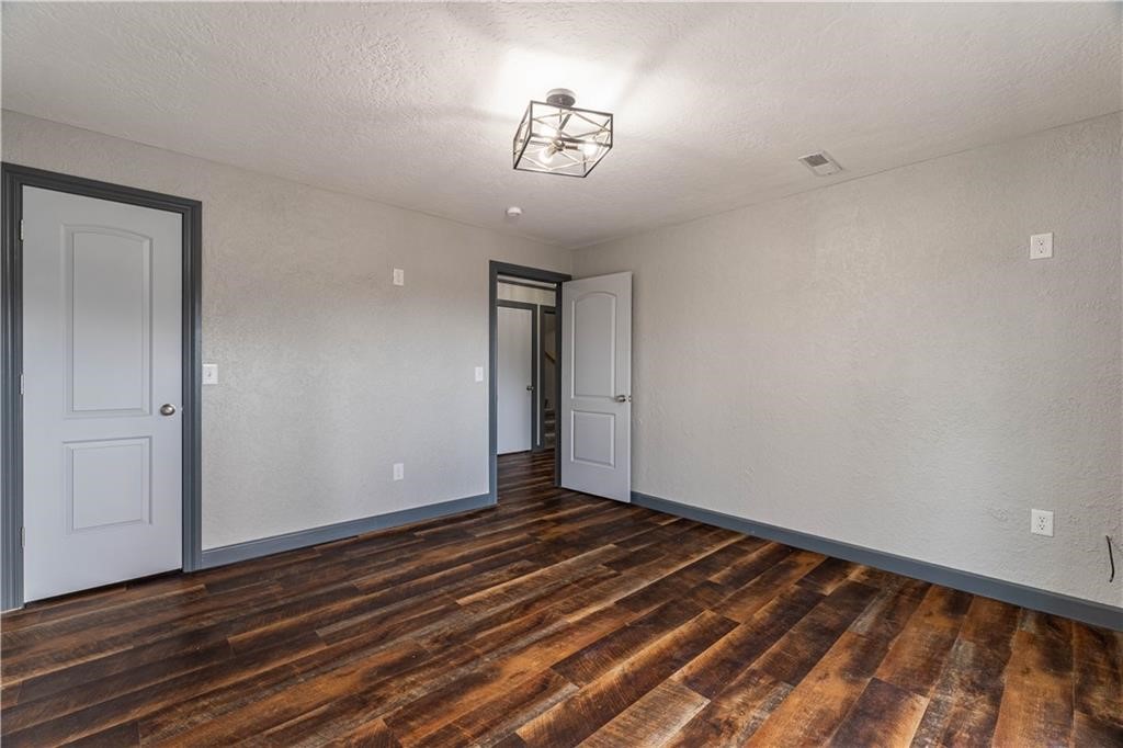 Brompton Courts Bvv - Residential Lease