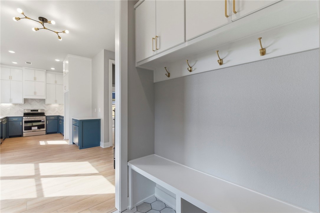 Seminole Park Sub Rogers - Residential