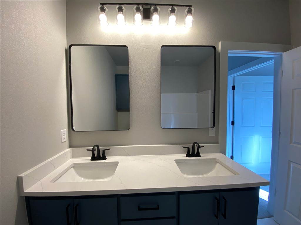 Seminole Park Sub Rogers - Residential