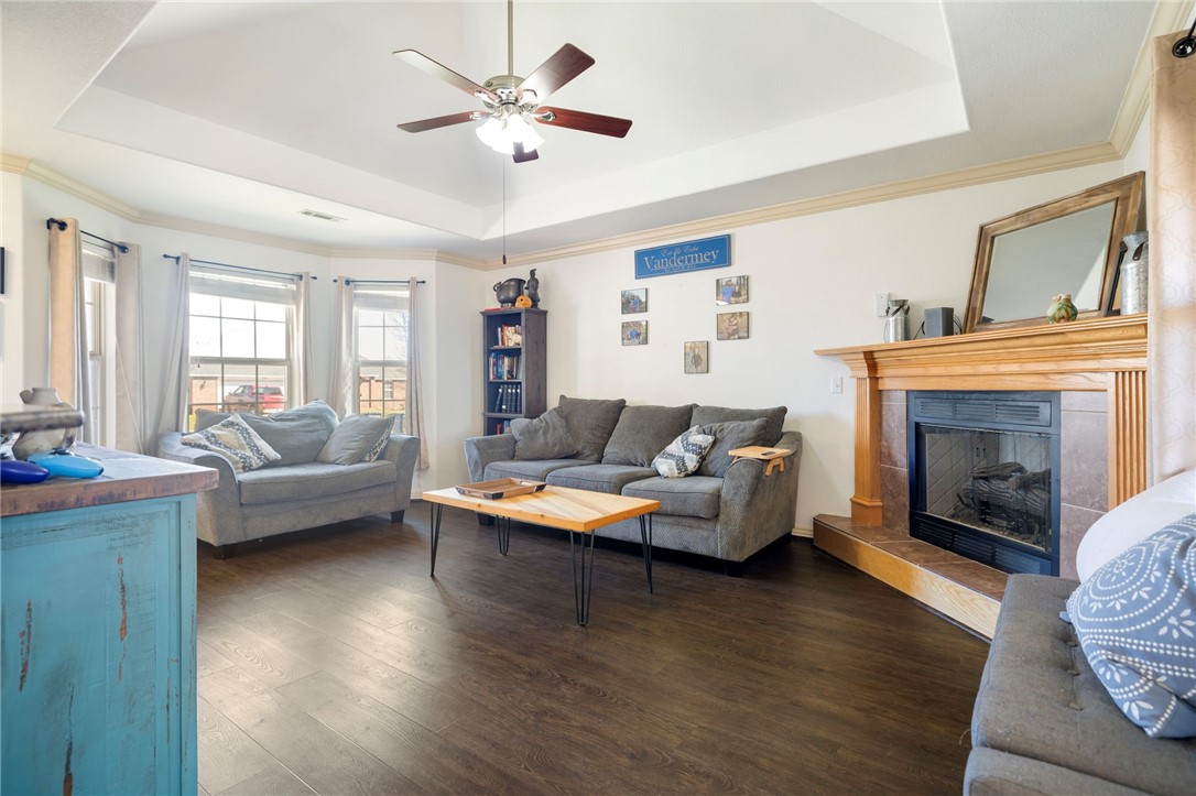 Maple Glenn - Residential