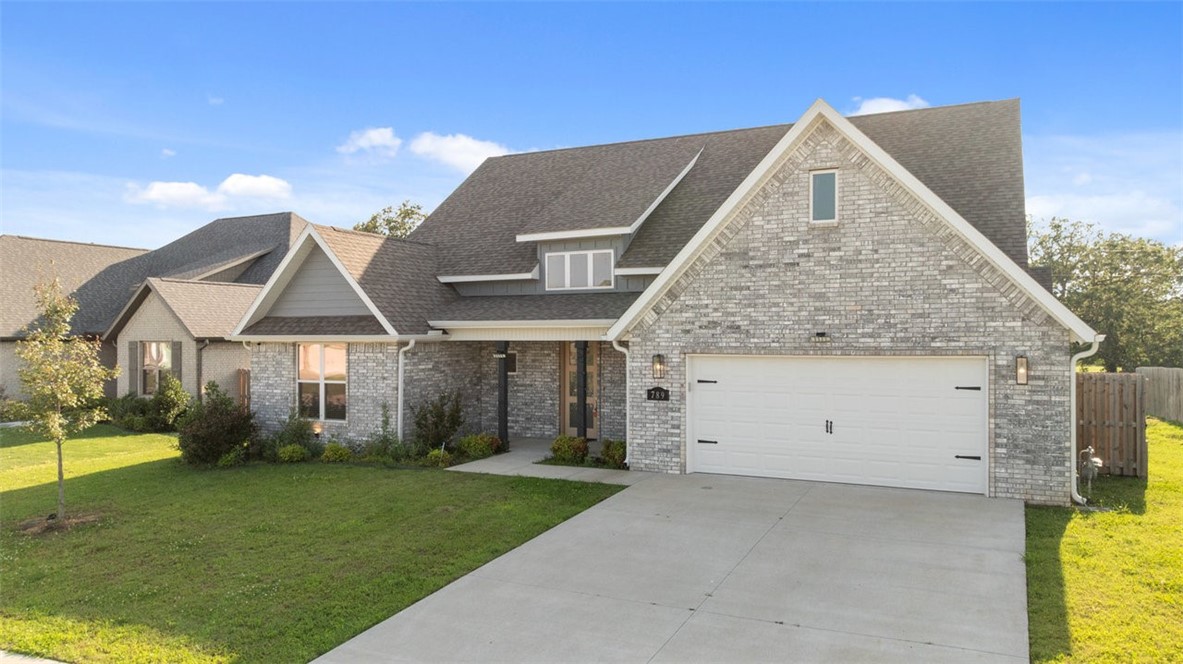 Please note: This is a NO Pet property.
Convenient! Only 5 minutes from Hwy-49, Hwy 412 Intersection and Samās Club.
Soak up the summer life with the large living room & kitchen open concept
floor plan, a bonus room or 4th bedroom waits upstairs, beautiful finishes
and stone countertops throughout, wired for security system. Fenced in
backyard perfect for a garden or kids.
We do not advertise on Craigslist or Facebook Marketplace.
S.A.F.E. Property Management residents are enrolled in the Resident Benefits Package (RBP) for $35.00/month which includes liability insurance, credit building to help boost the residentās credit score with timely rent payments, up to $1M Identity Theft Protection, HVAC air filter delivery...etc.
