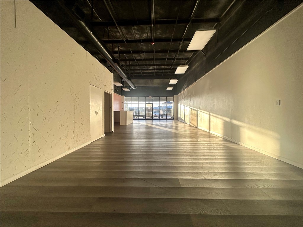 Springdale Outlots - Commercial Lease