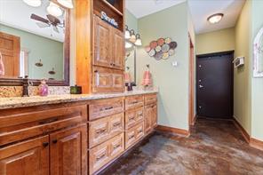 19-17-33-RURAL - Residential