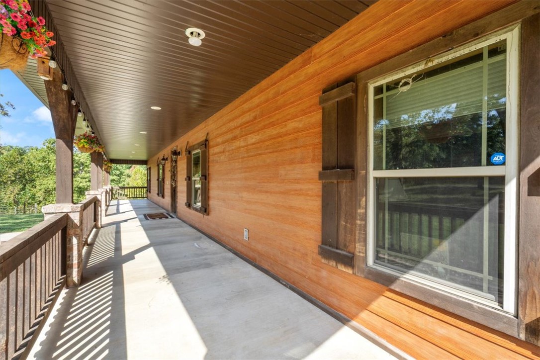 19-17-33-RURAL - Residential