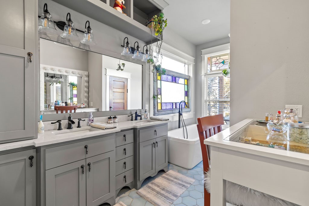 CORLEYS ADD-BENTONVILLE - Residential