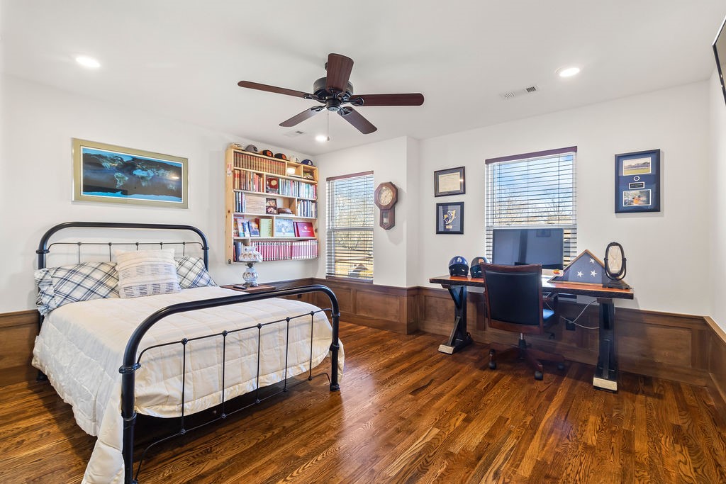 CORLEYS ADD-BENTONVILLE - Residential