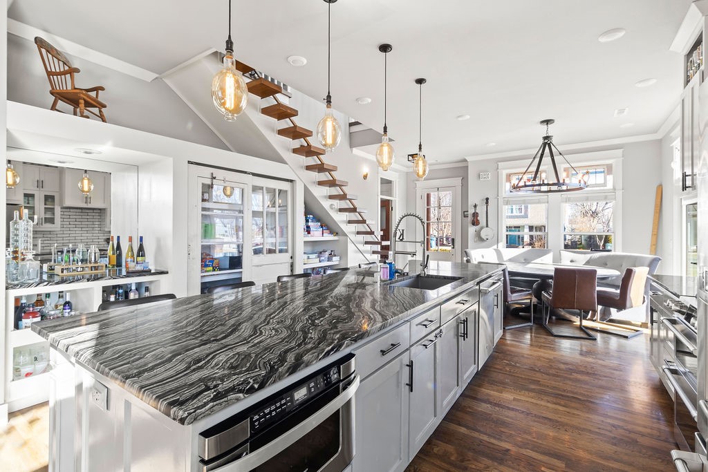 CORLEYS ADD-BENTONVILLE - Residential