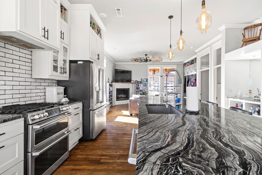 CORLEYS ADD-BENTONVILLE - Residential