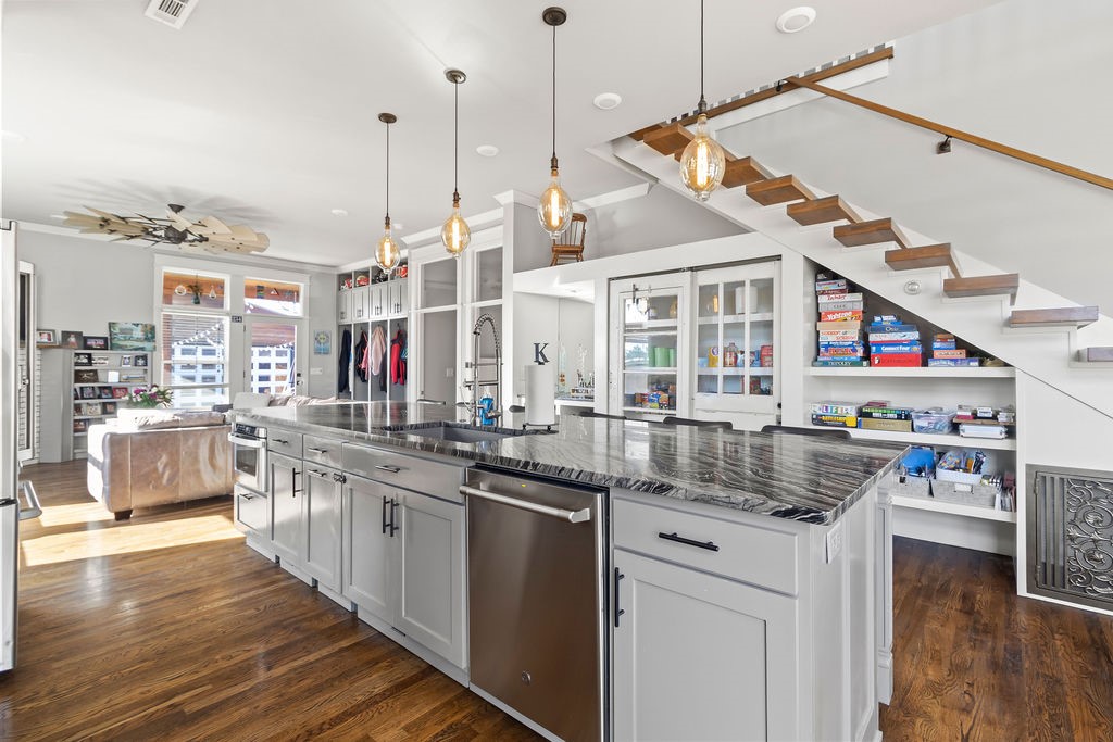 CORLEYS ADD-BENTONVILLE - Residential