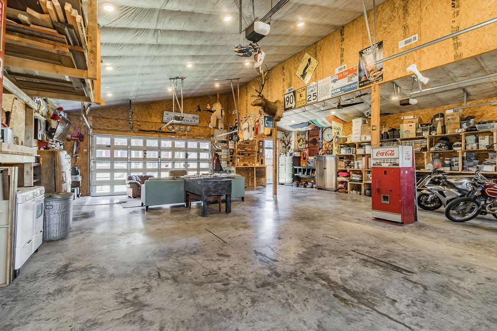 CORLEYS ADD-BENTONVILLE - Residential