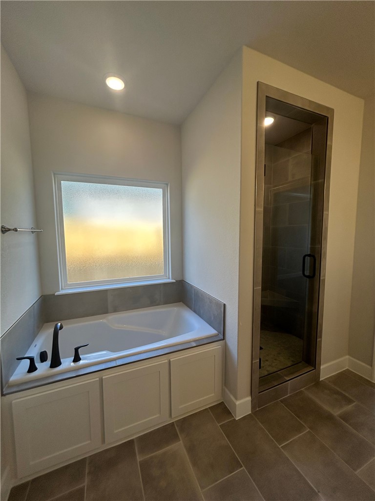 Wellington Hills Ph 2 Pea Ridge - Residential Lease