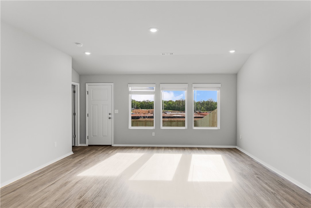 WOODWARD PARK PH II-HIGHFILL - Residential Lease