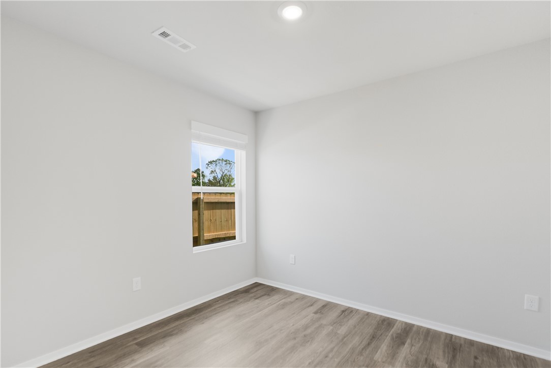 WOODWARD PARK PH II-HIGHFILL - Residential Lease