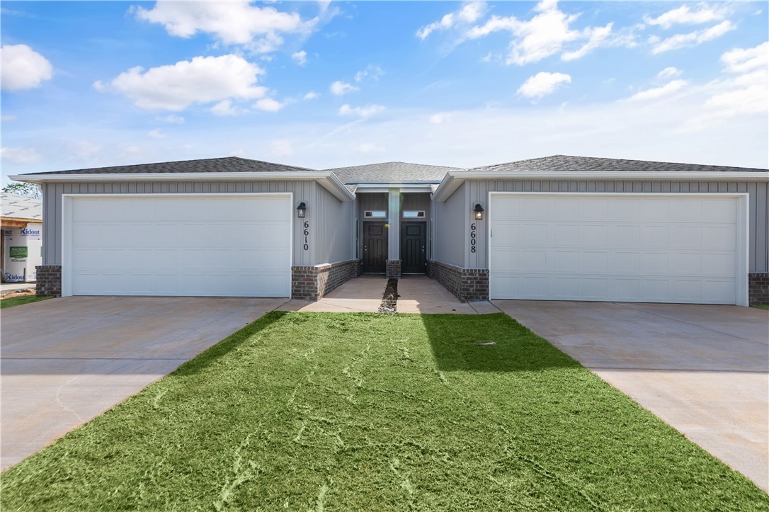 WOODWARD PARK PH II-HIGHFILL - Residential Lease