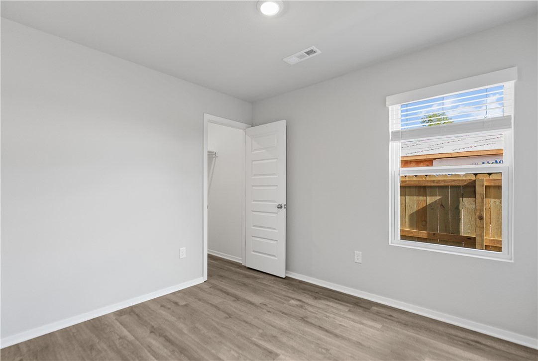 WOODWARD PARK PH II-HIGHFILL - Residential Lease