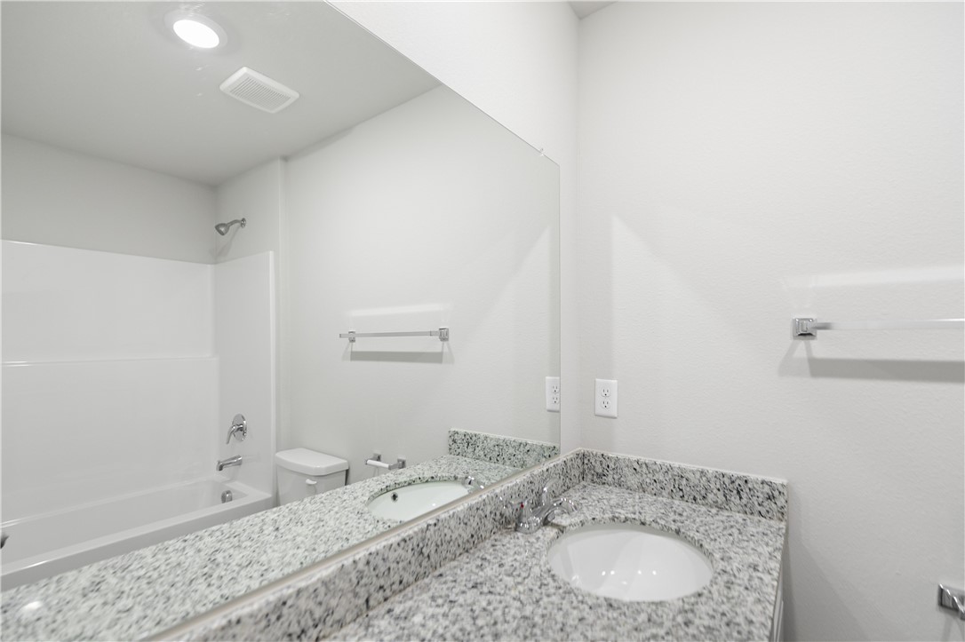 WOODWARD PARK PH II-HIGHFILL - Residential Lease