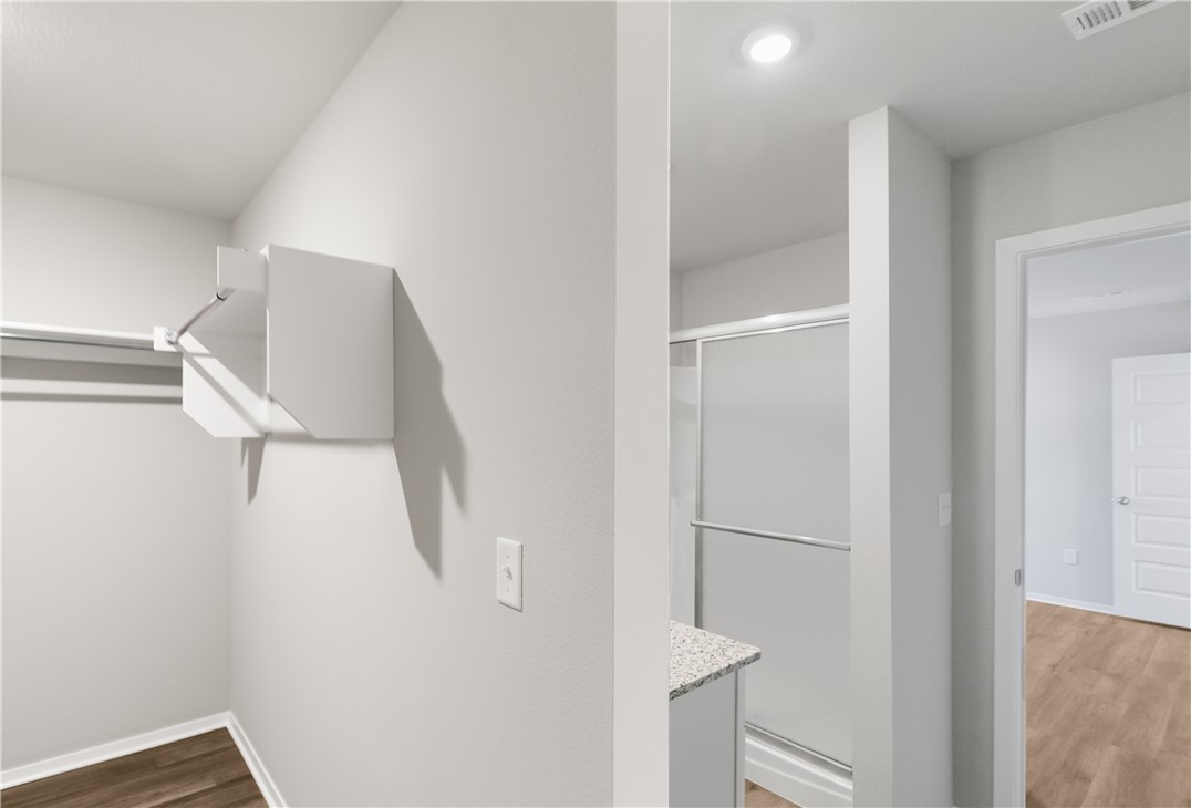 WOODWARD PARK PH II-HIGHFILL - Residential Lease