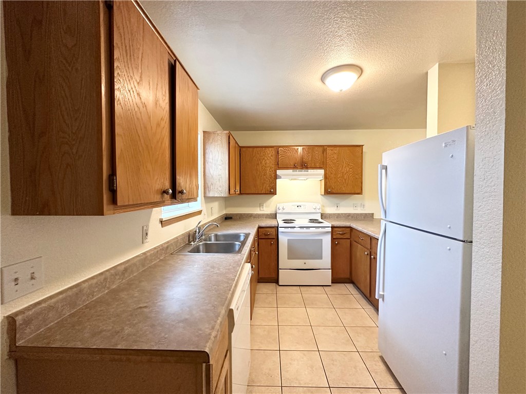 Fayetteville Outlots - Residential Lease