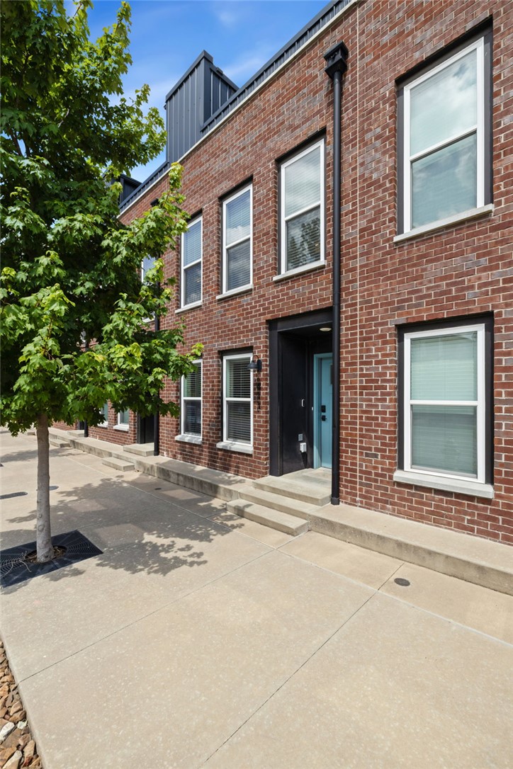 T J Hollands Sub Bentonville - Residential