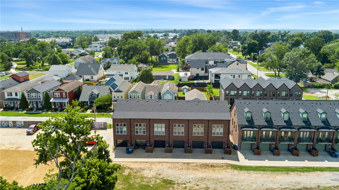 T J Hollands Sub Bentonville - Residential