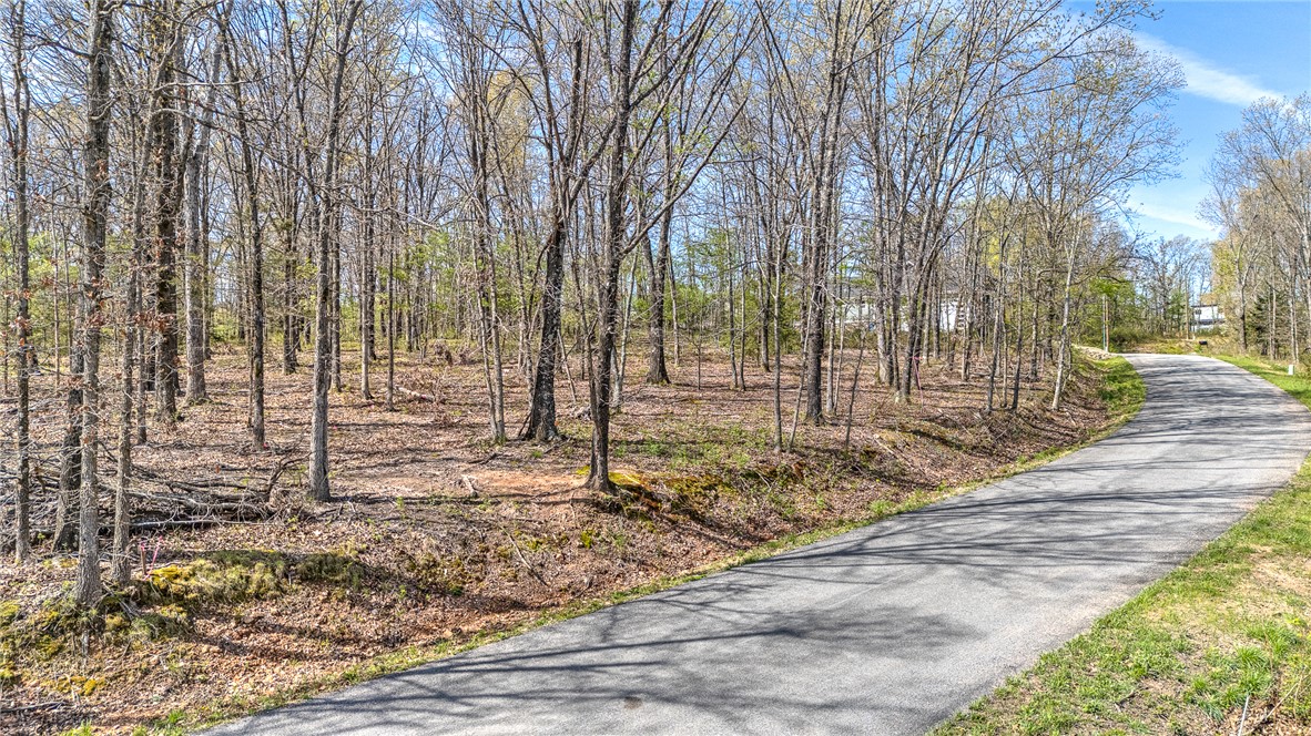 KINLOCH SUB-BVV - Land