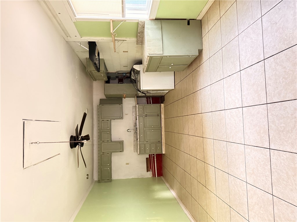 Kingswood Add Ph Ii Rplt Of Lt 22 - Residential