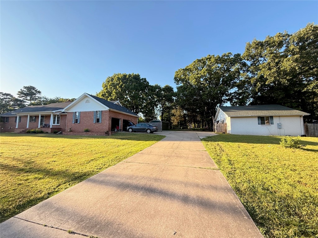 Kingswood Add Ph Ii Rplt Of Lt 22 - Residential