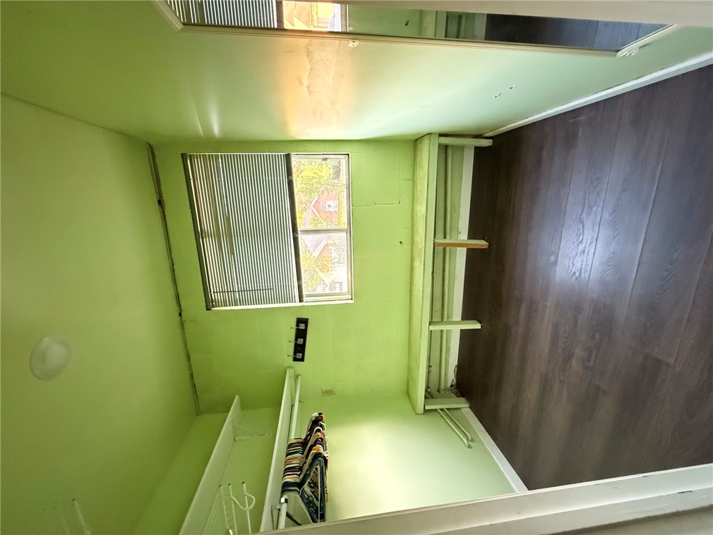Kingswood Add Ph Ii Rplt Of Lt 22 - Residential