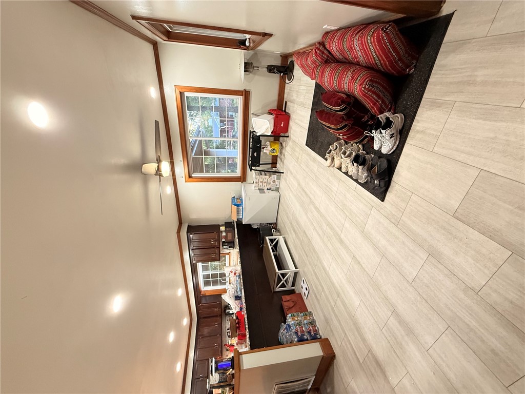 Kingswood Add Ph Ii Rplt Of Lt 22 - Residential
