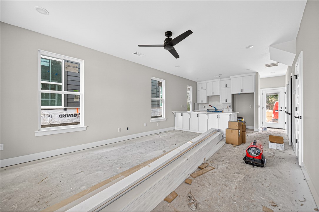 Fayetteville Outlots - Residential Lease