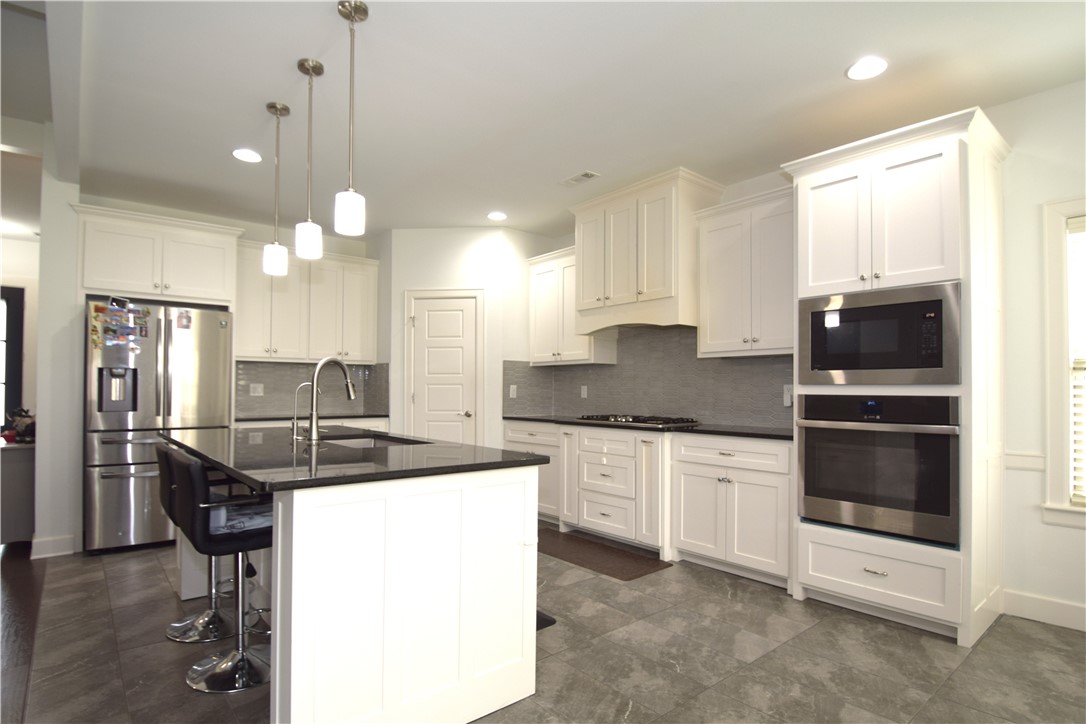 Rolling Acres Ph Ii Sub Bentonville - Residential Lease