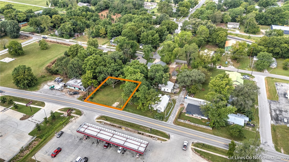 Prime High-Traffic Location in the heart of a growing community, this lot offers unbeatable visibility and access. Perfect for a small drive-thru, coffee shop, or business front. Seize the opportunity to establish your brand in one of the most desirable spots ināāāāāāāāāāāāāāāāāāāāāāāāāāāāāāāā town!