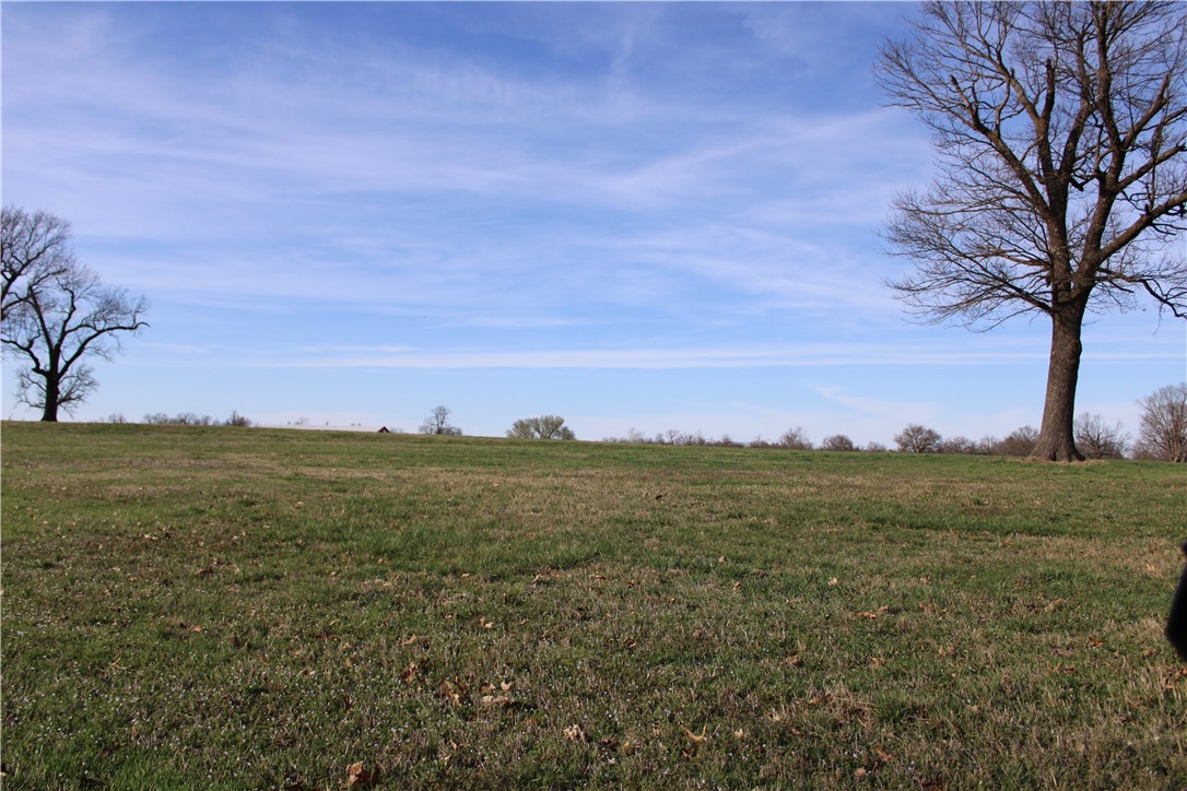 Northern Trace - Land