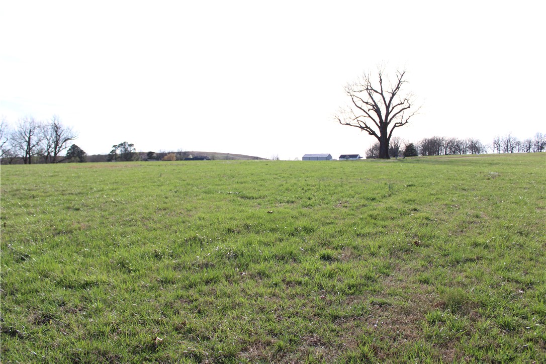 Northern Trace - Land