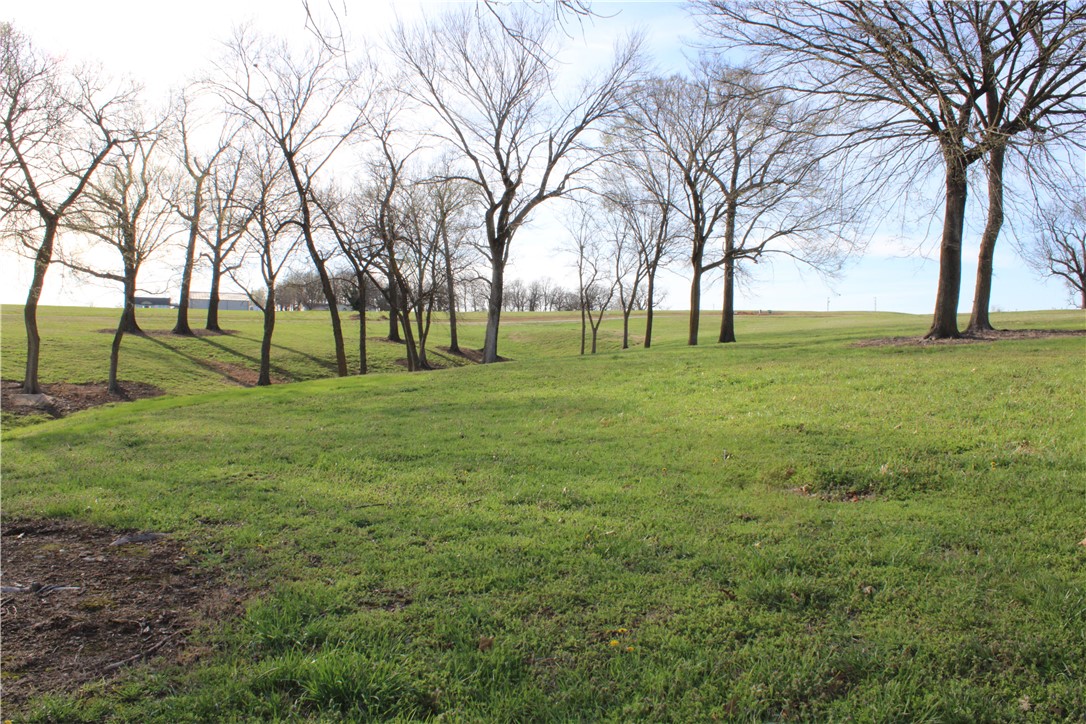 Northern Trace - Land