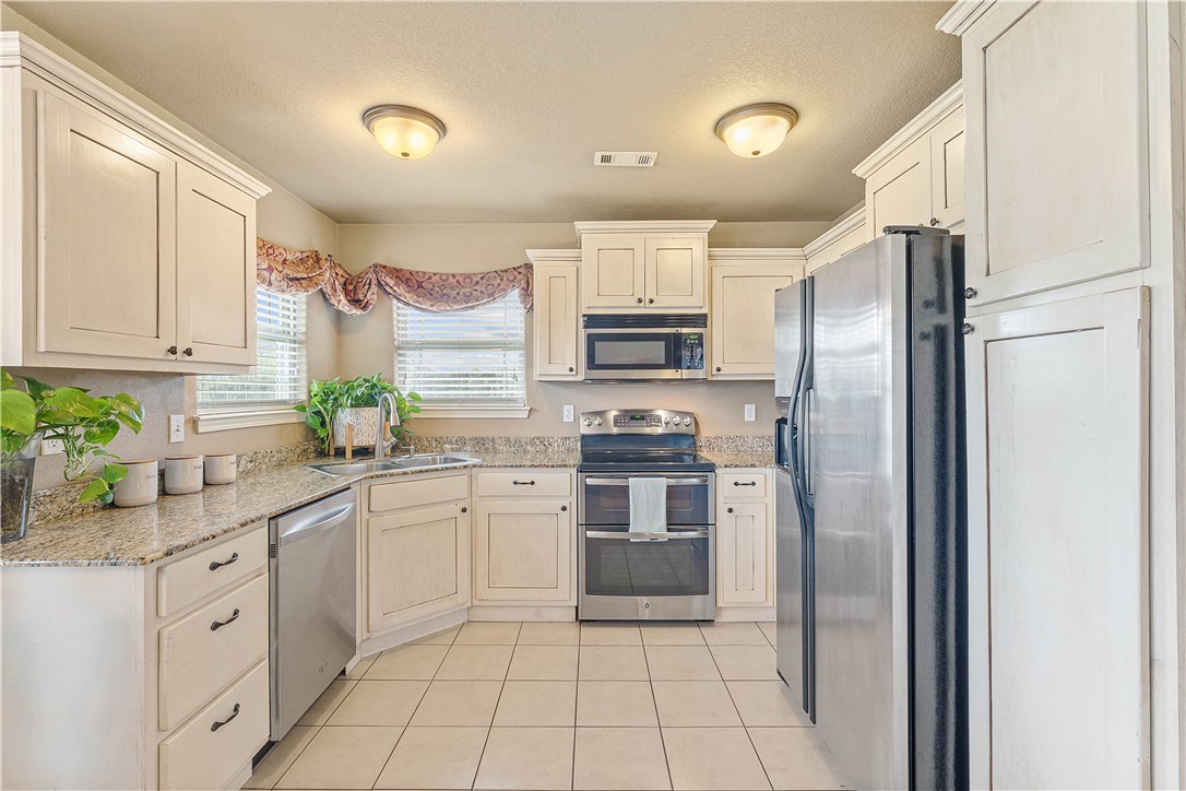 Stoneburrow Add Ph Ii Bentonville - Residential