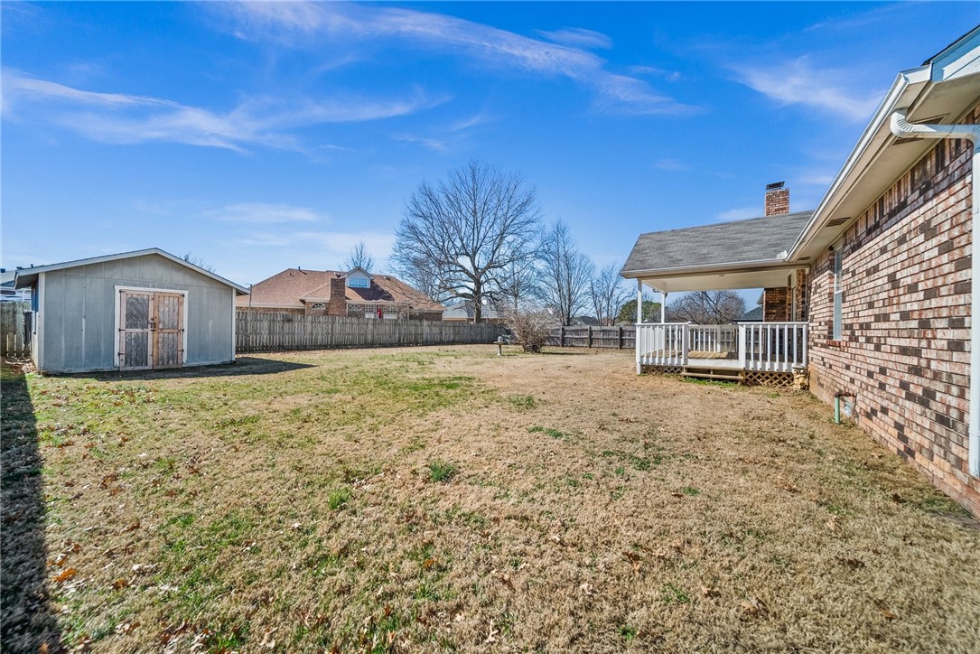 The Oaks Addition, Phase I, Springdale, - Residential