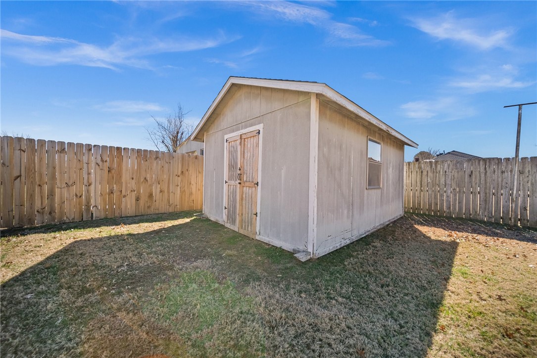 The Oaks Addition, Phase I, Springdale, - Residential