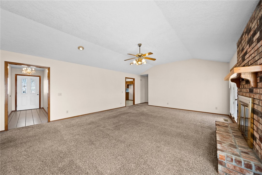 The Oaks Addition, Phase I, Springdale, - Residential