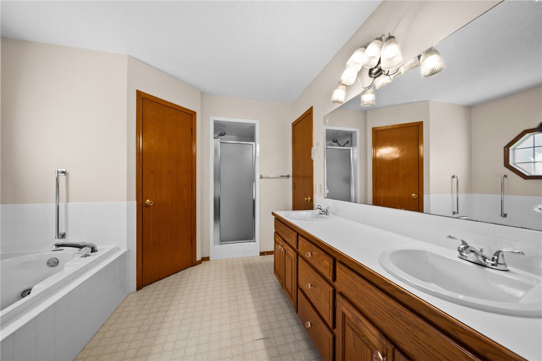 The Oaks Addition, Phase I, Springdale, - Residential