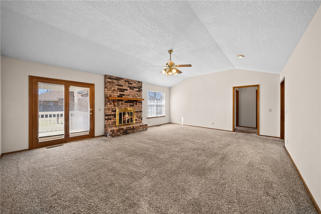 The Oaks Addition, Phase I, Springdale, - Residential