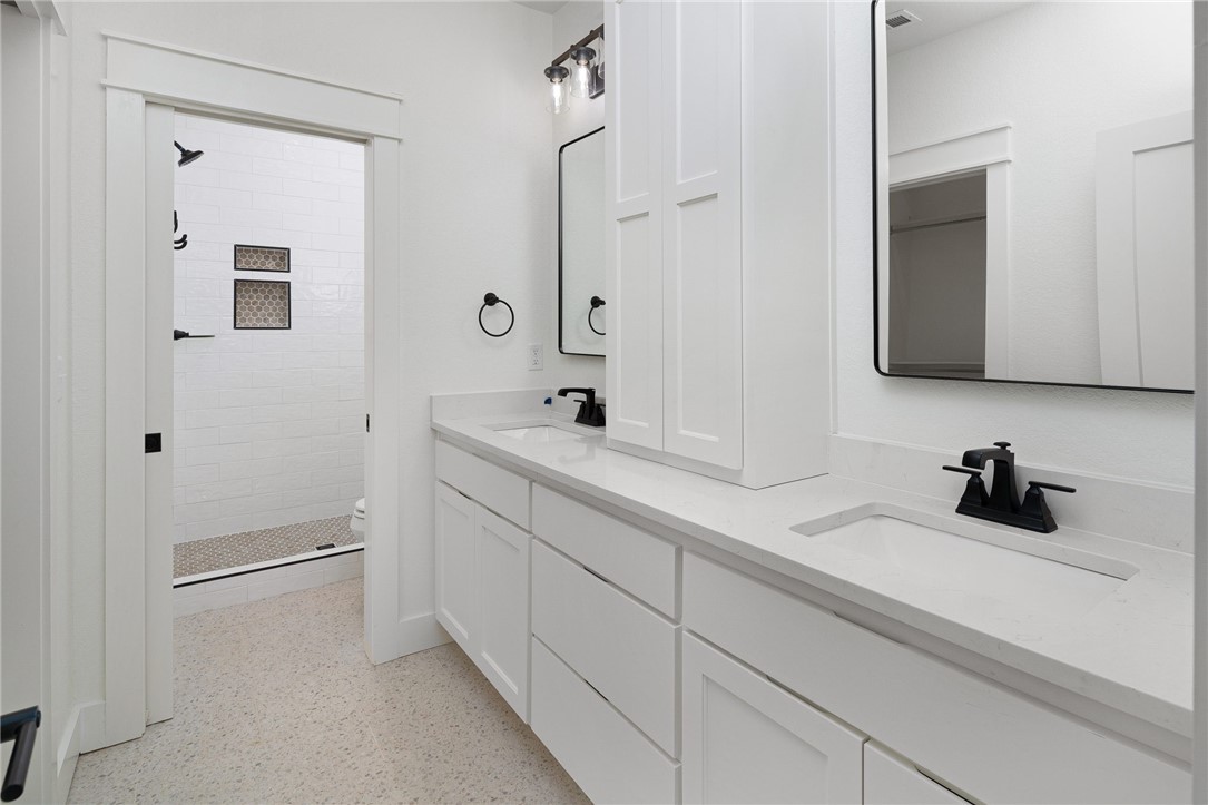 OZ Village - Residential