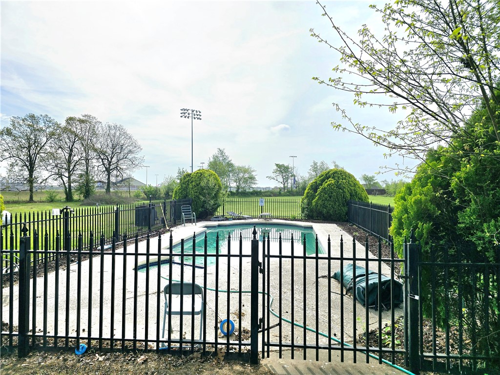 06-17-30 Tontitown Outlots - Residential