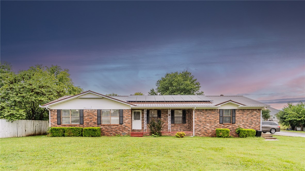 3 bed, 2 bath, and a bonus suite that includes it's own bath and kitchen. Use the bonus space for a place for family to stay or even a rental apartment. Fenced in backyard, and on a corner lot this property is a must see! It's not often that you can find a full suite with it's own private entrance. This house is within walking distance to the local library, walking trail, splash pad, and senior center. A location that has so much to offer! Oh! Don't forget the solar panels (paid off at closing), and the metal roof! The home has storage shed too! Take a look before it's gone!