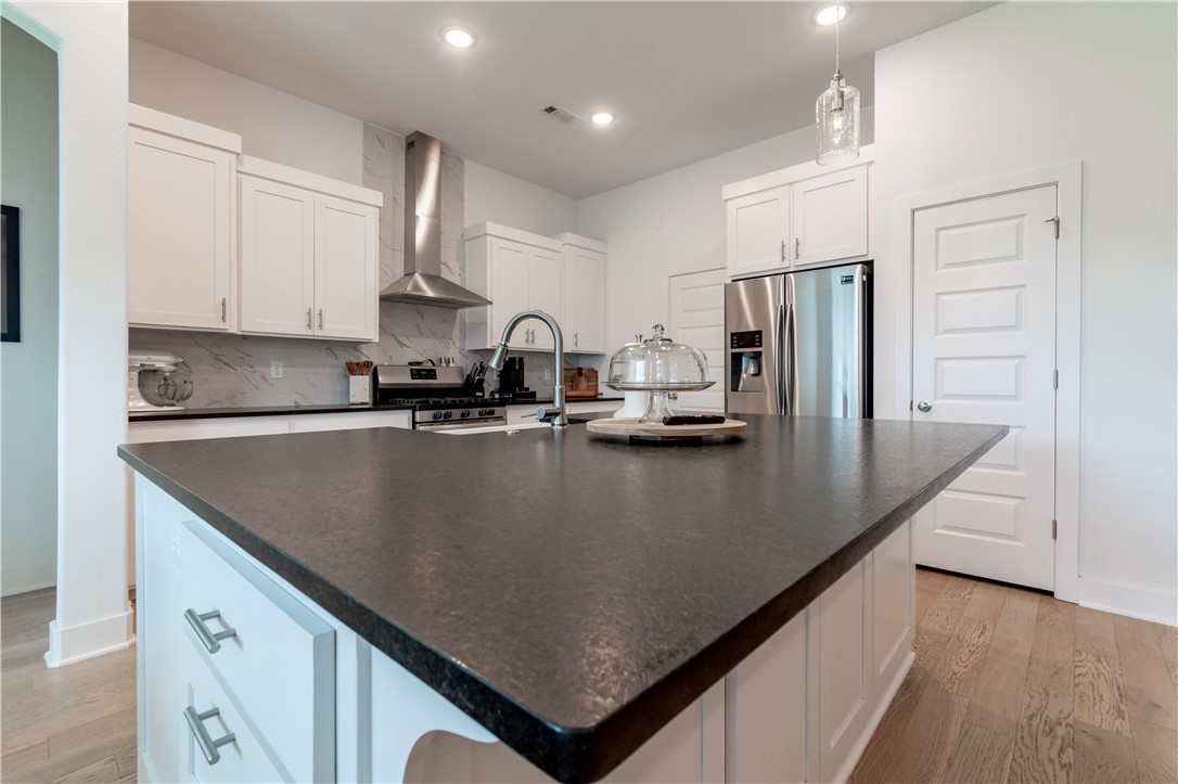 RIVERWALK PH 3 - Residential