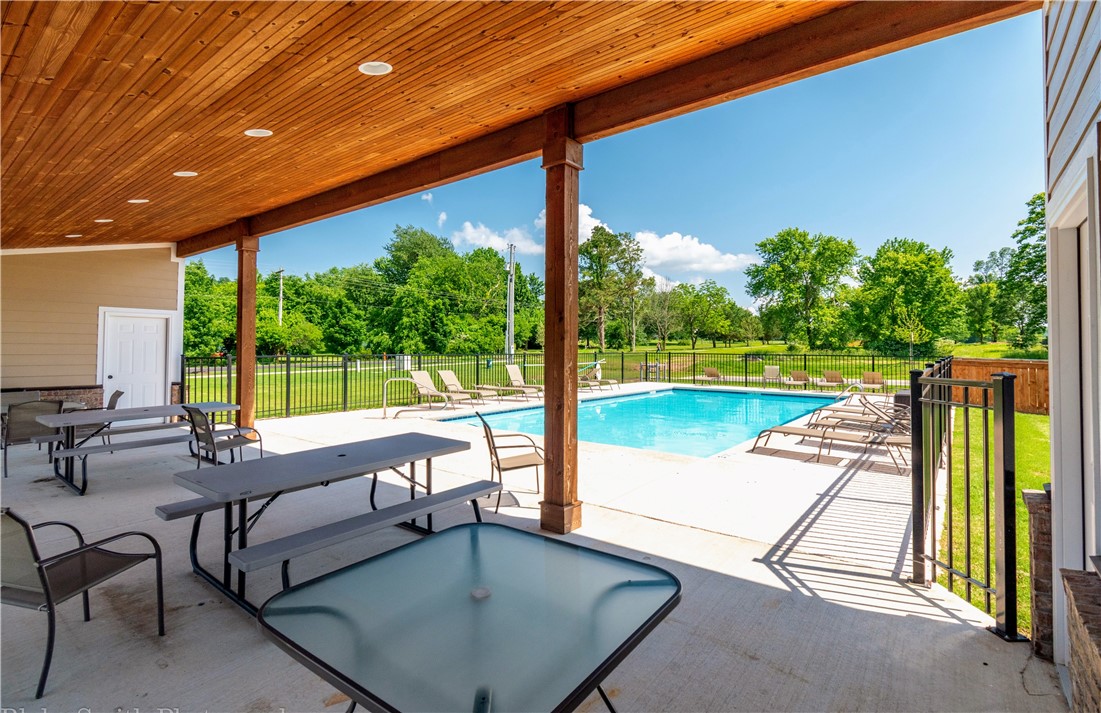 RIVERWALK PH 3 - Residential