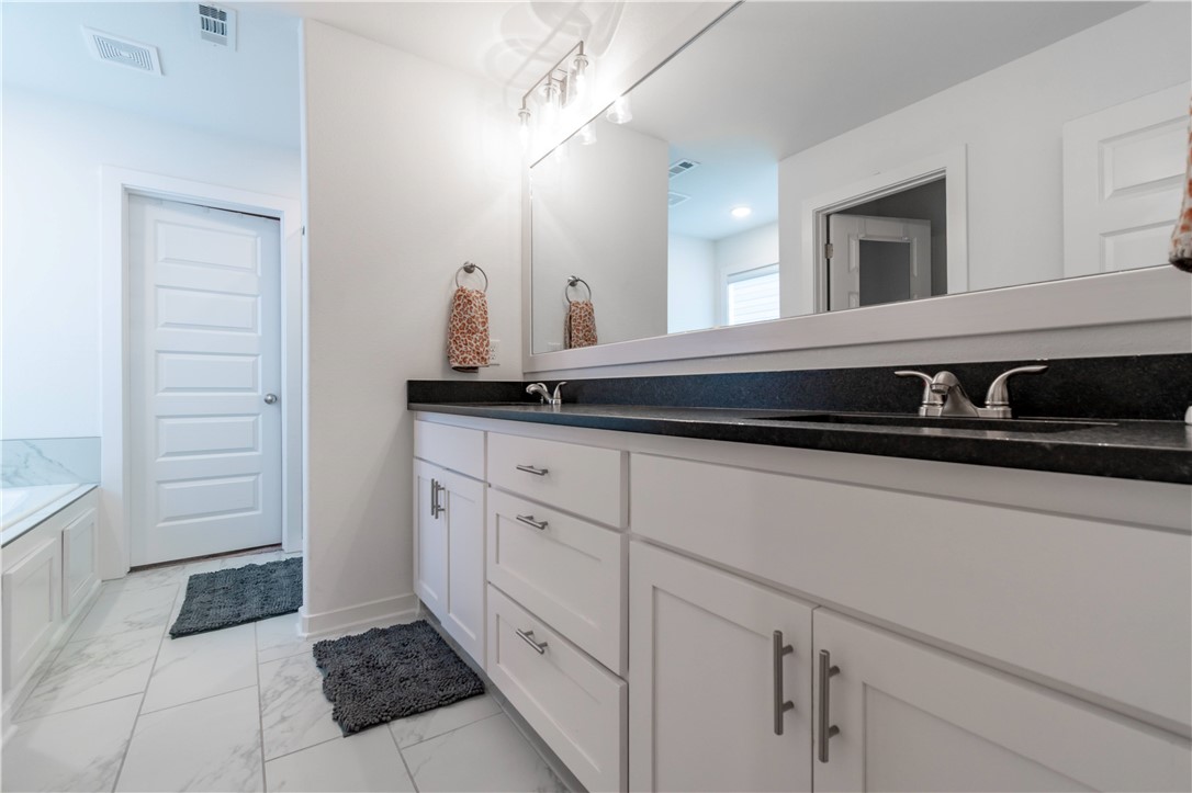 RIVERWALK PH 3 - Residential